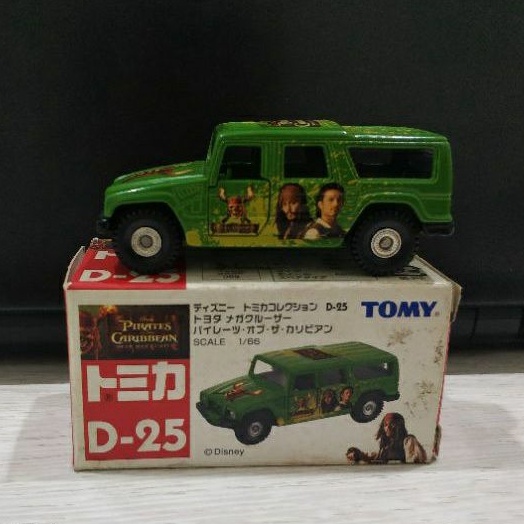 Tomica Toyota Mega Cruiser Pirates of the Caribbean Tomy Biru Disney