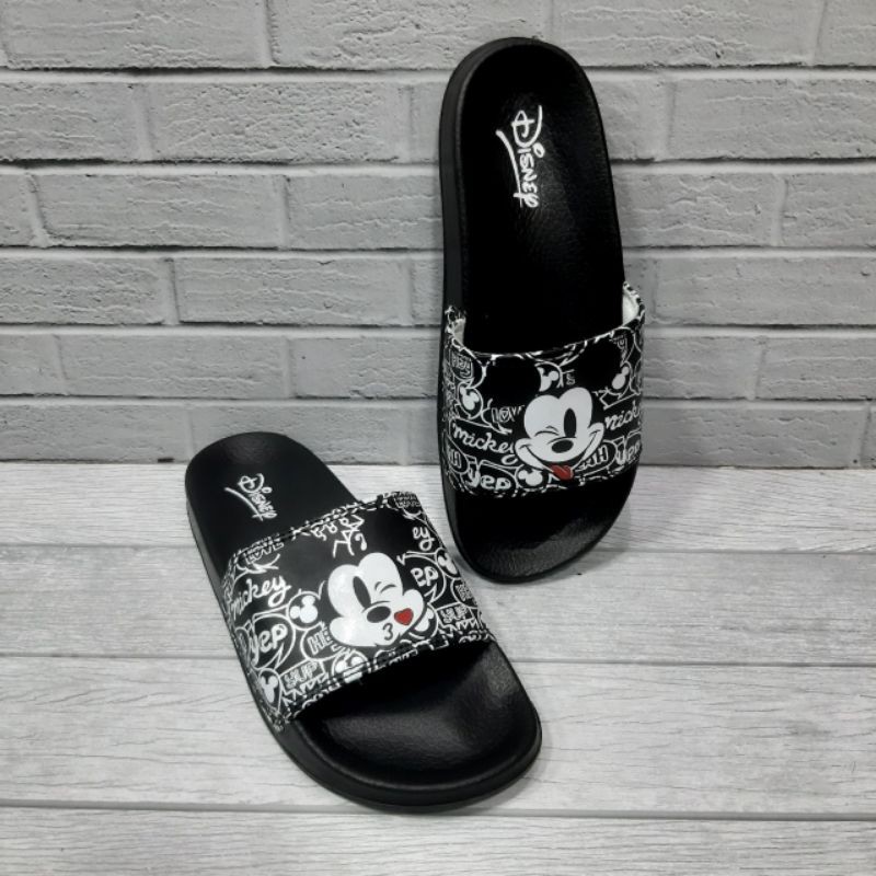 DISNEY MICKEY MOUSE  Fasion Wanita Sendal Slide Elastis Dan Nyaman Digunakan