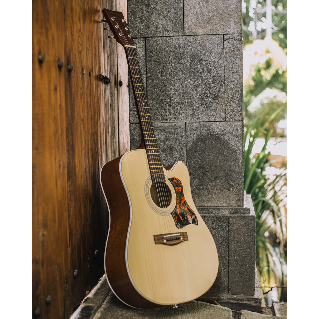 [PAKET KOMPLIT] Gitar Akustik Mandalika JBS-01 Free Tas Gitar F500