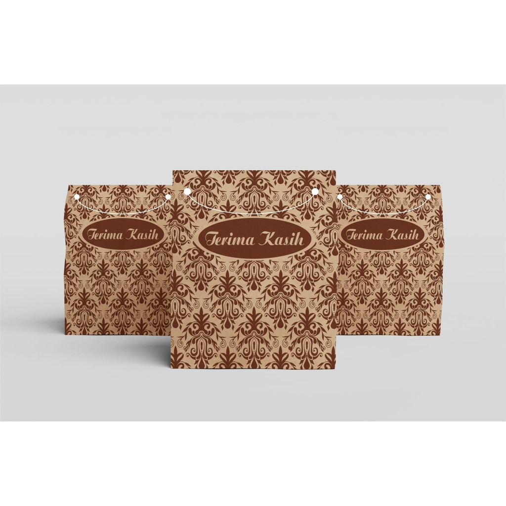 

Papper Bag Ukuran 20x7x25cm