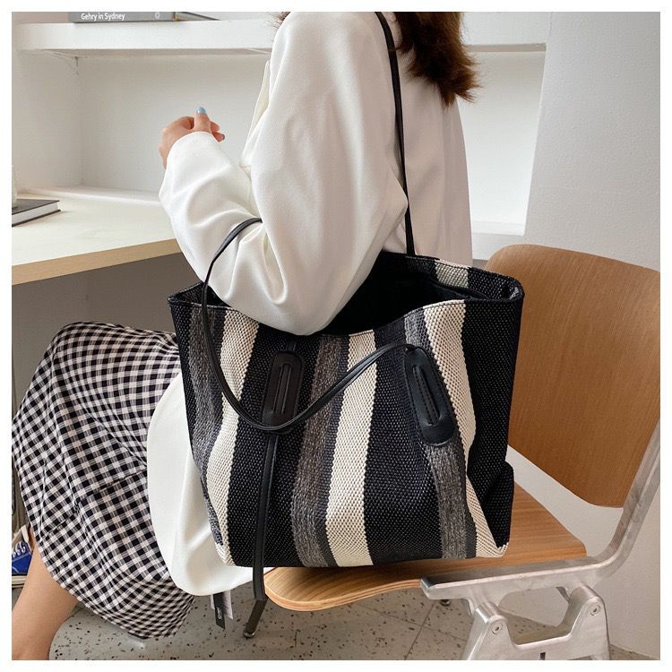 BJ15875 - BLACK/BLUE/KHAKI - TAS BAHU SHOULDERBAG TOTEBAG WANITA MOTIF GARIS FASHION IMPORT MODIS ELEGAN TERMURAH TERLARIS TERBARU BAGSTORE JAKARTA TAS BATAM EL5875 GT1905 BQ3351 CR7772 JT6003