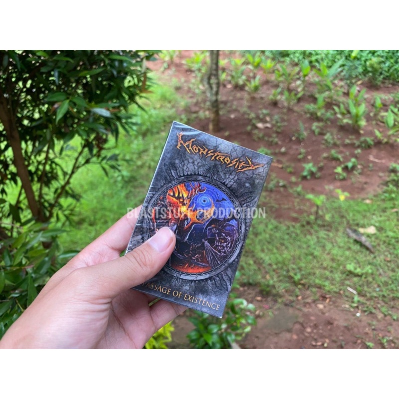 KASET TAPE MONSTROSITY - The passage of existence