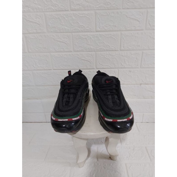 sepatu Nike x undefeated second