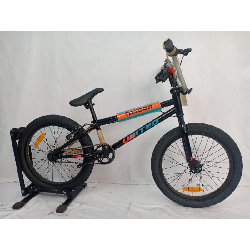 SEPEDA BMX UNITED TASSOS 2020
