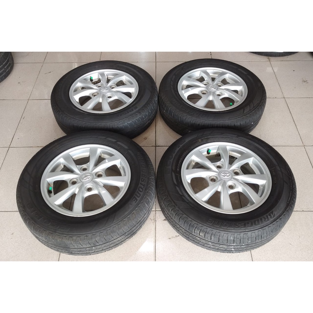 Velg Mobil Bekas Murah Original STD AVANZA Ring 14X5 Hole 4X114,3 ET45 SILVER + Ban Bridgestone 185 