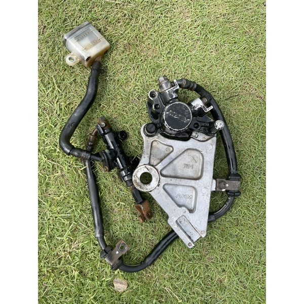 rem set belakang Tiger revo