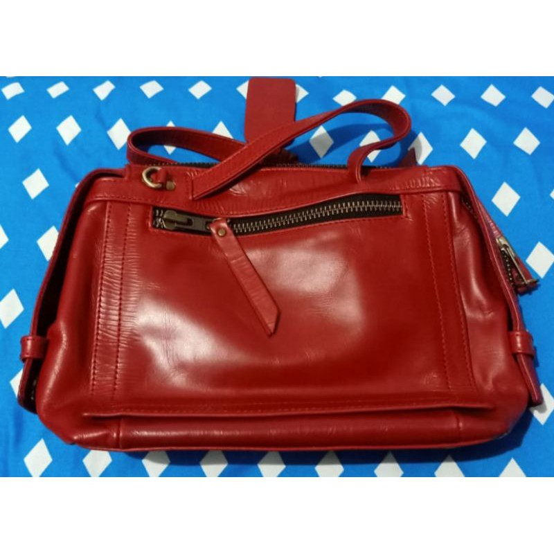 Bellanade Red Abekani