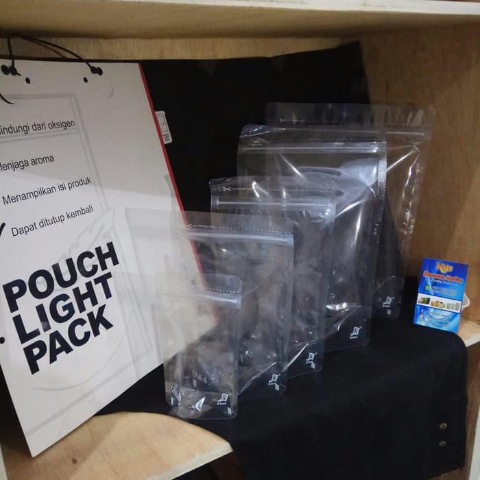 Plastik Standing Pouch Cairan KPack 14x23