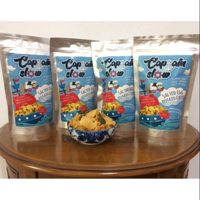 

Captain Slow" Salted Egg Potato Chips 110 gr