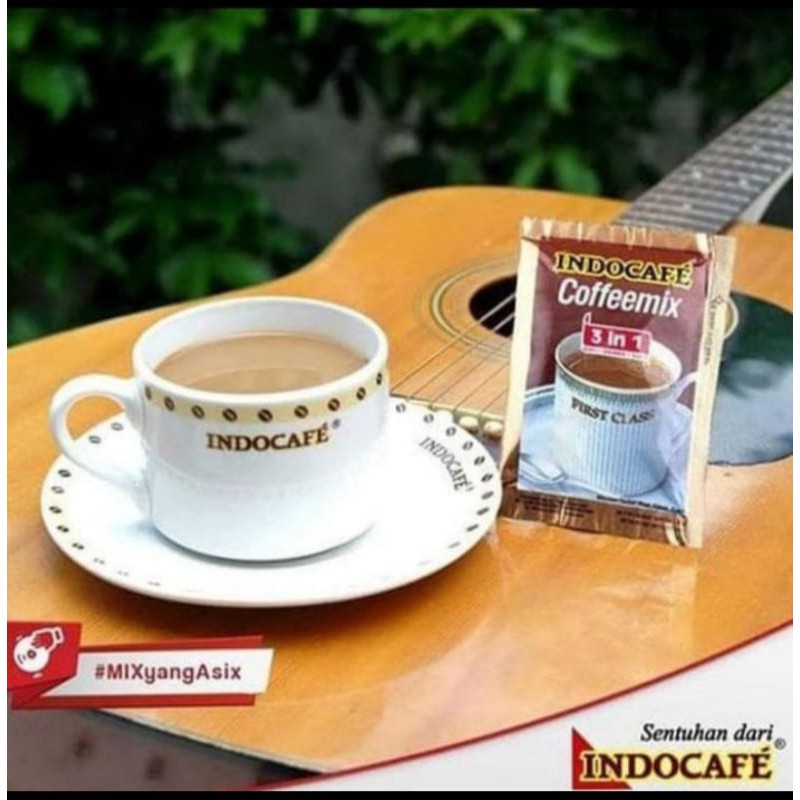 

Kopi Indocafe Coffemix 3 in 1 - 1 renceng isi 10 pcs