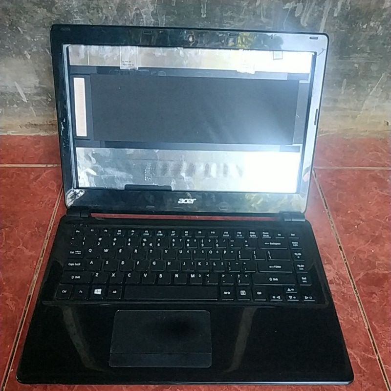 kesing casing Acer aspire E1-410