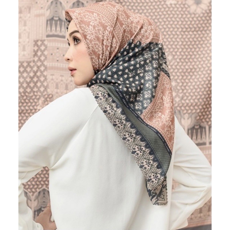 Julang Scarf Klamby Celebes