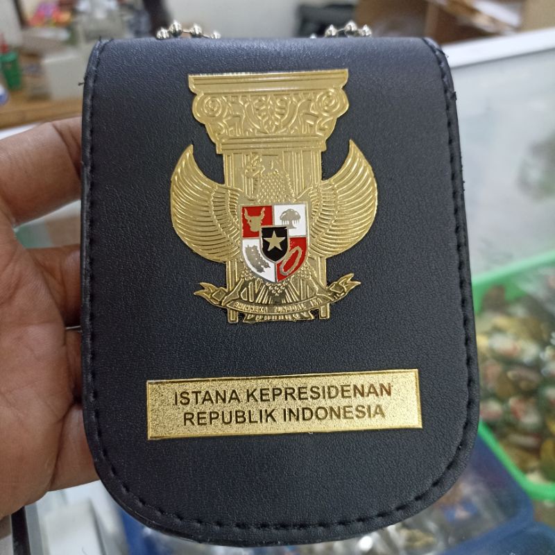 

Dompet ID CARD ISTANA KEPRESIDENAN RI Magnet