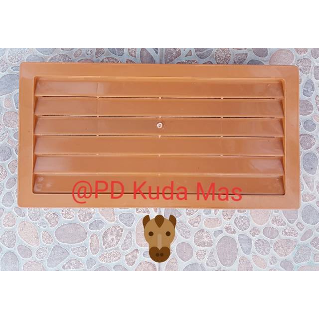 Jalusi / Lubang Udara Pintu Pvc