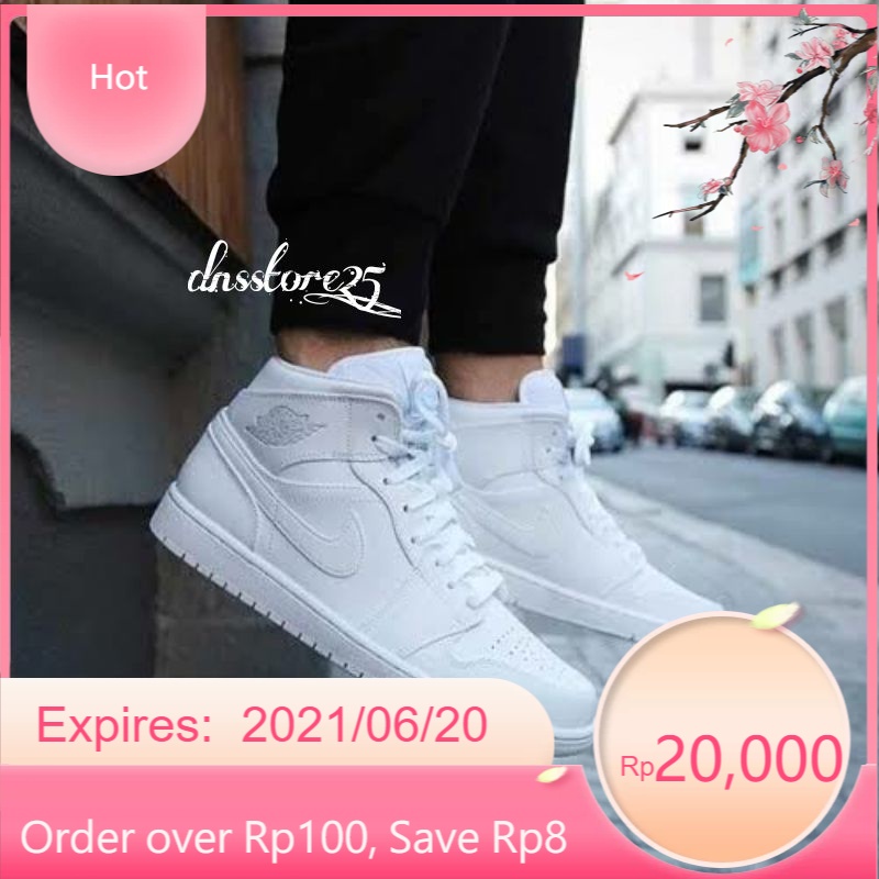 SEPATU NIKE AIR JORDAN PUTIH // SNEAKERS PRIA // BOOTS //SEPATU BASKET//SEPATU OLAHRAGA PRIA WANITA