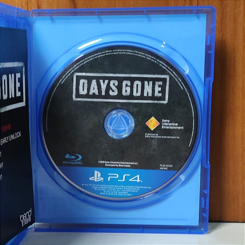 Days Gone PS4 Kaset Daysgone Day Daygone Playstation PS 4 5 CD BD Game Daysgon Gon Day gone DayGone Games Ps4 Ps5 Region 3 Asia reg game petualangan mainan original asli ori zombie zombies the last of us part 1 2 remastered tlou daysgon gon daygone day