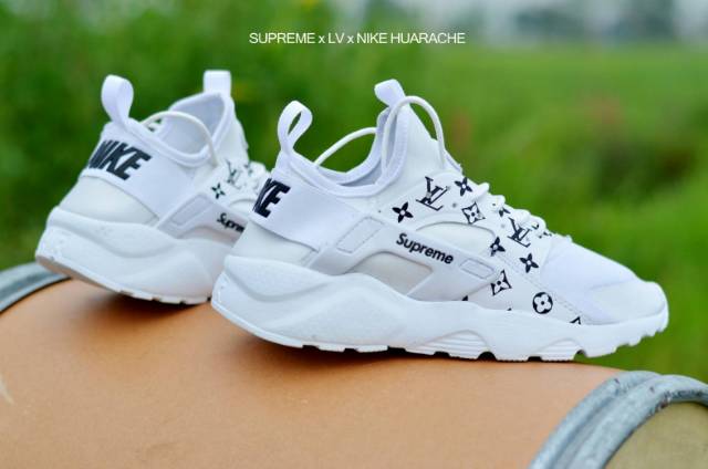 nike louis vuitton supreme huarache