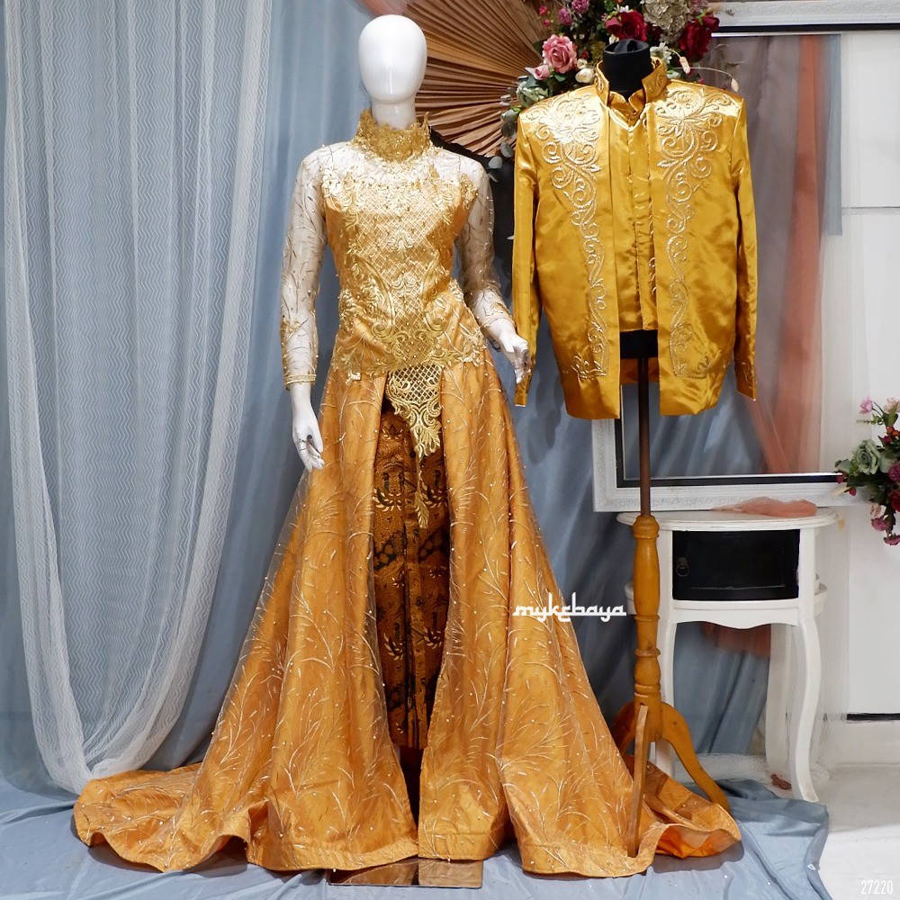  Kebaya  pengantin  Mewah Gold  Kebaya  Pengantin  Ekor tille 