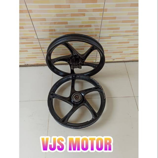 Pelek VELG Racing depan Yamaha XEON ORI ASLI YAMAHA YIIM