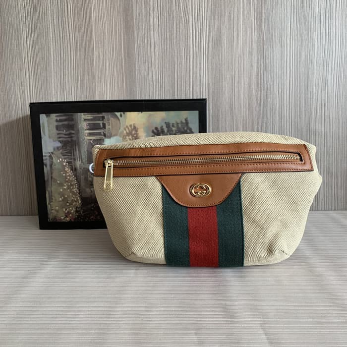 gucci vintage canvas belt bag