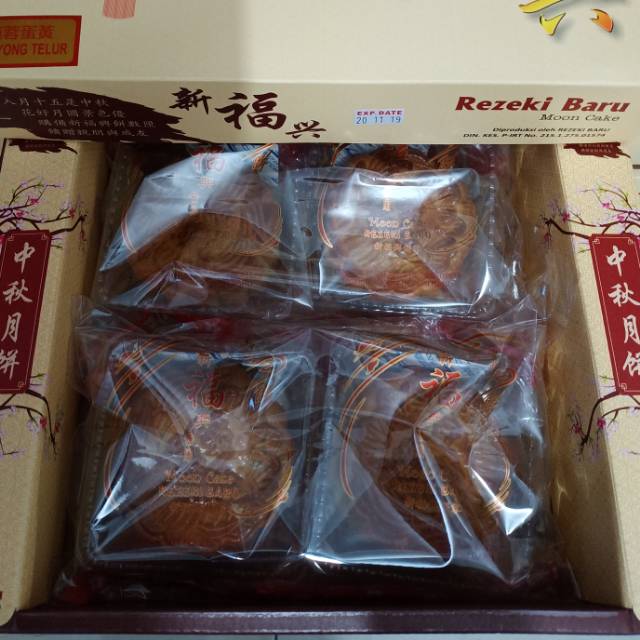 

MOONCAKE KUE BULAN REZEKI BARU (KOTAK BESAR) - 2024