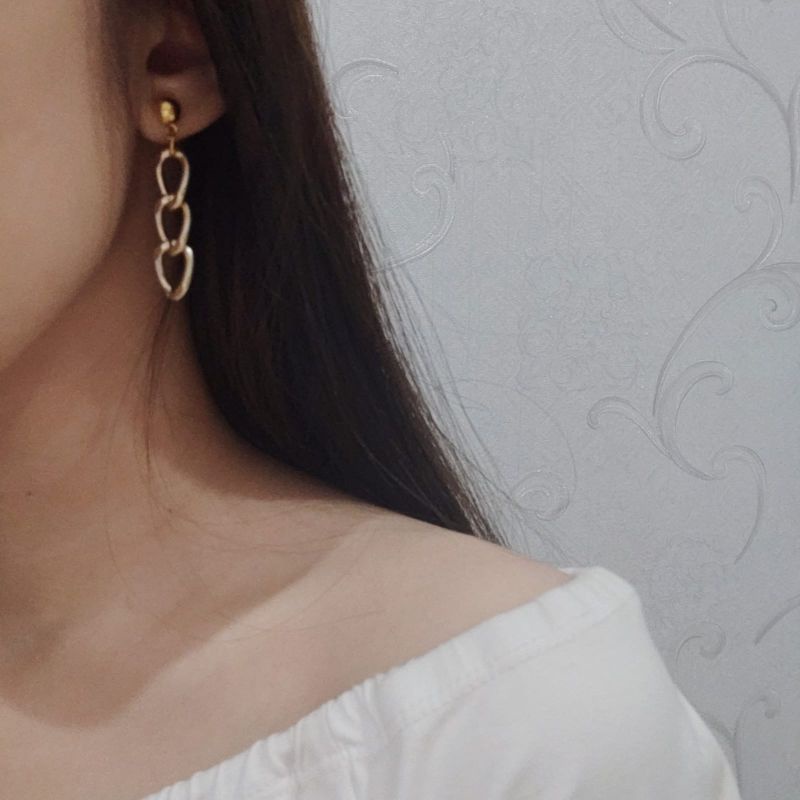 Anting Tusuk Rantai Besar Big Alumunium Chain Stud Earrings