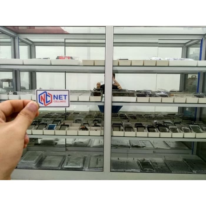 Discon LCD TOUCHSCREEN SAMSUNG GALAXY J1 2016 J120 AAA / SAMSUNG J120G AAA murah , barang