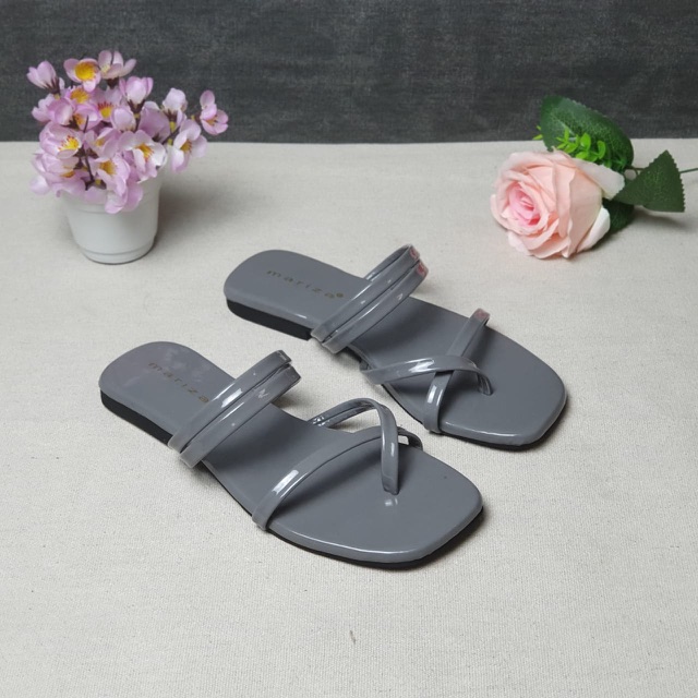 Sandal Flat Wanita Hak 1 cm Ivanka (UR.14)