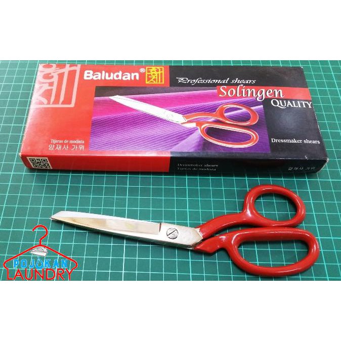 

Gunting Bahan Kain merek Baludan 8 Inch