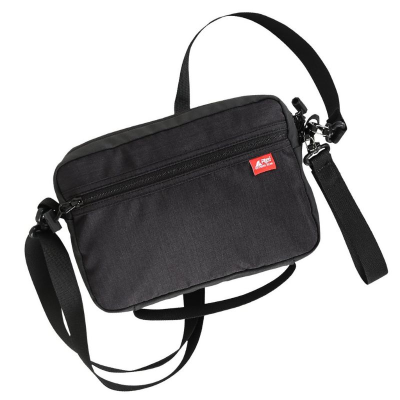 Tas Selempang Pria SPOTLESS AREI OUTDOORGEAR - Travel Pouch Pria AREI SPOTLESS - CLUTCH BAG REI PRIA