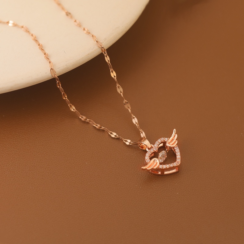 Kalung Rantai Klavikula Pendek Bentuk Hati Lapis Emas Aksen Zirkon Gaya Korea Untuk Hadiah Pasangan