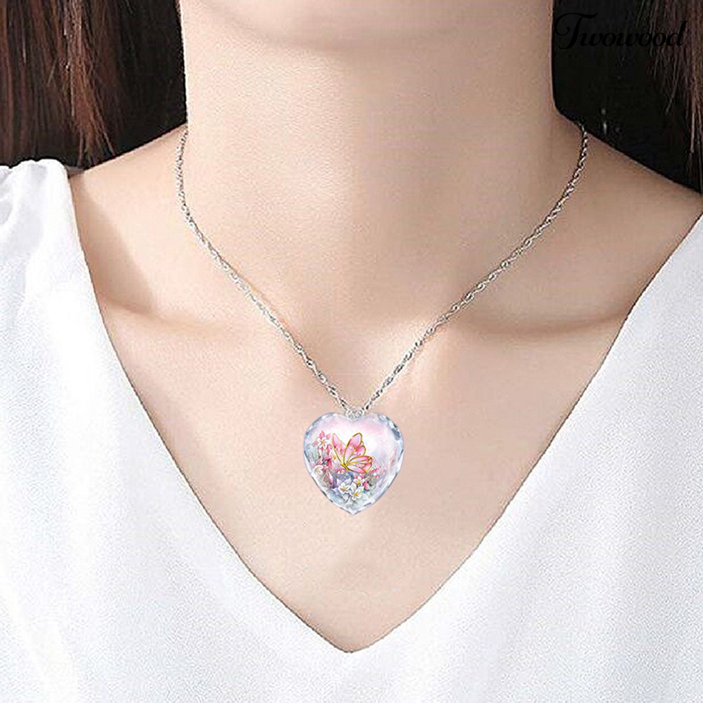 Kalung Liontin Butterfly Hati Bahan Alloy Untuk Wanita