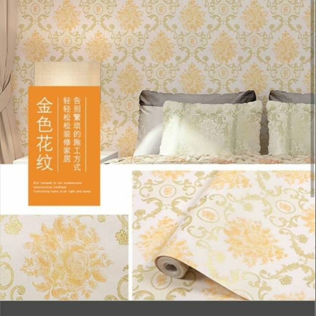Wallpaper dinding motif batik