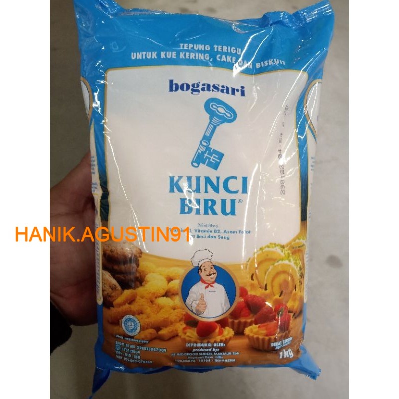 

TEPUNG TERIGU KUNCI BIRU BOGASARI 1KG