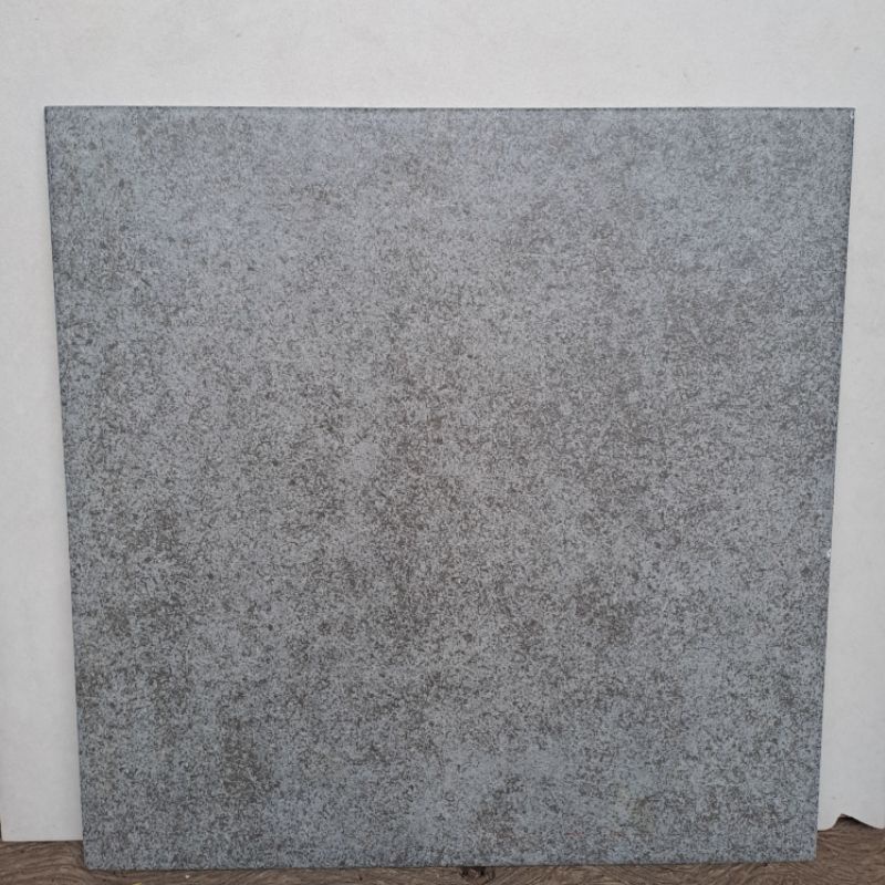 Jual keramik lantai carport / teras 40x40 EVEREST SAND - 5a71f5c330e2c86Dc7e6Dc698a016a4f