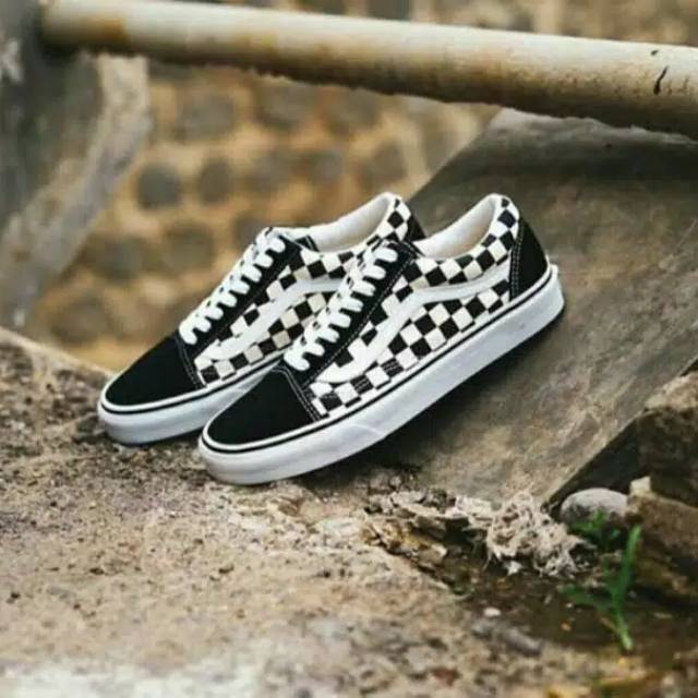 Sepatu vans old skool catur