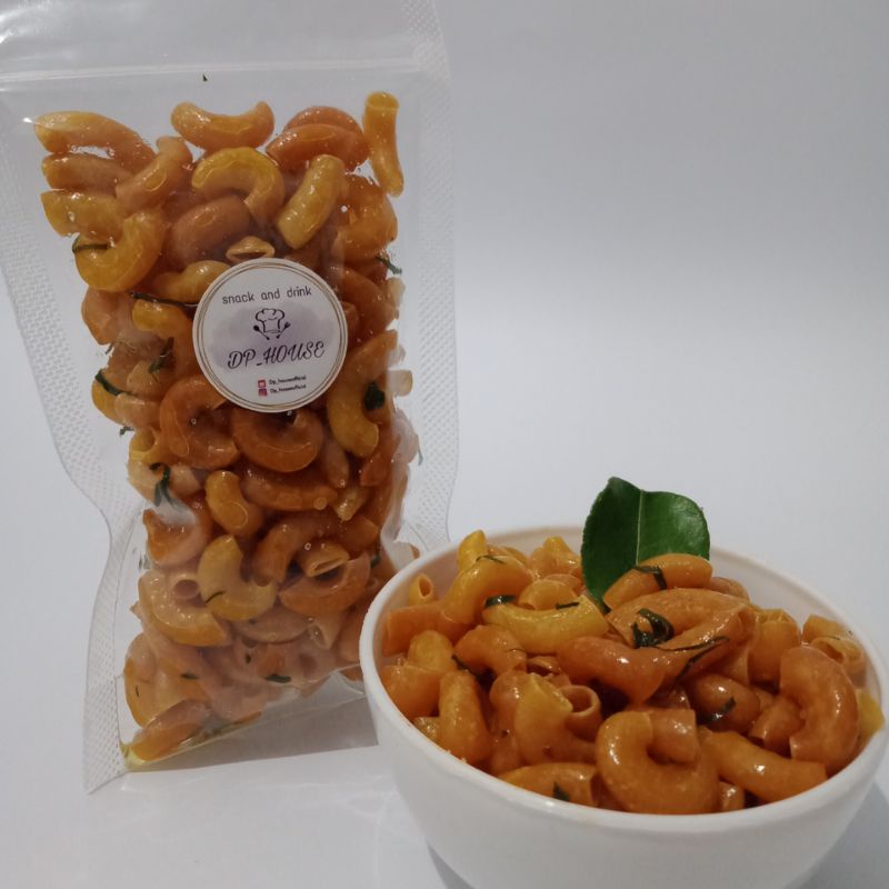 

MAKARONI ASIN DAUN JERUK 80GRAM
