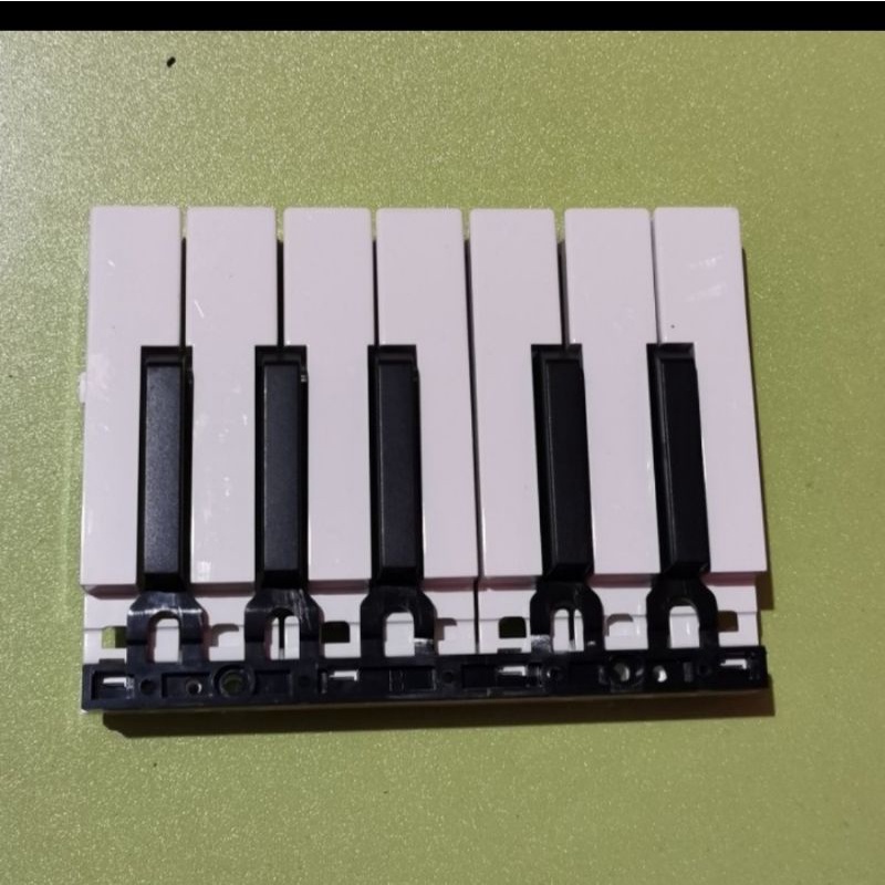 Tuts 12key Korg Micro Arranger