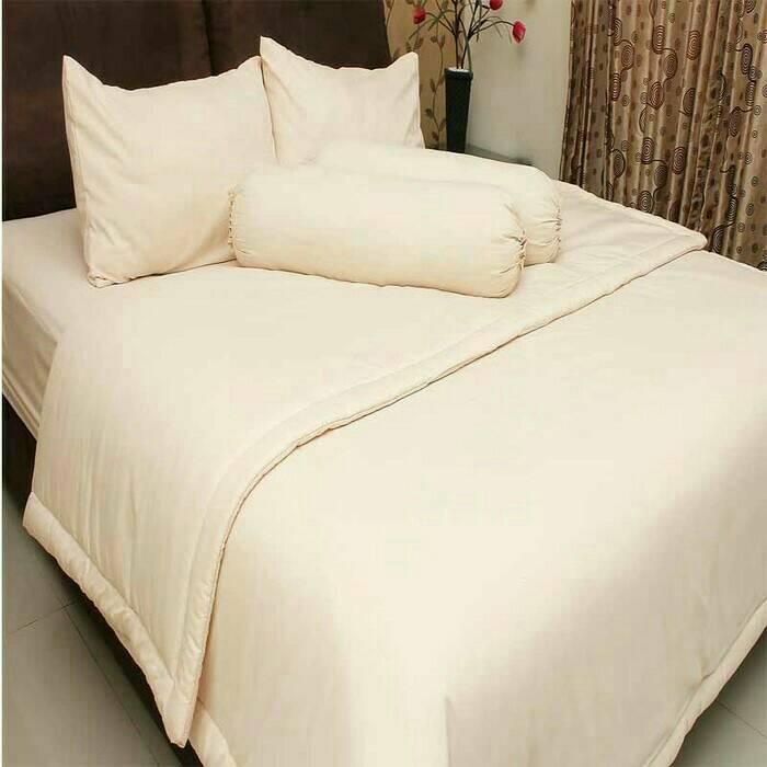 Sprei Polos Rosewell Cream 180X200