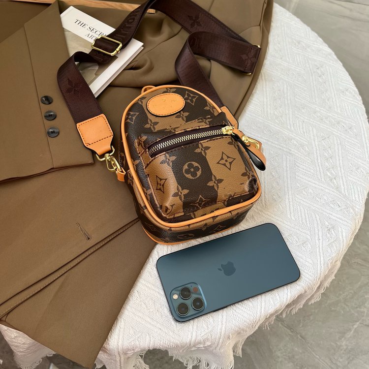 ( 2PC 1KG ) GTBI998878008 New Arrival  !!!  Tas Selempang Wanita Import  Premium Terbaru