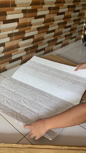 Wallpaper Dinding Motif 3d Foam Bata Modern Ukuran 70x77cm Wall