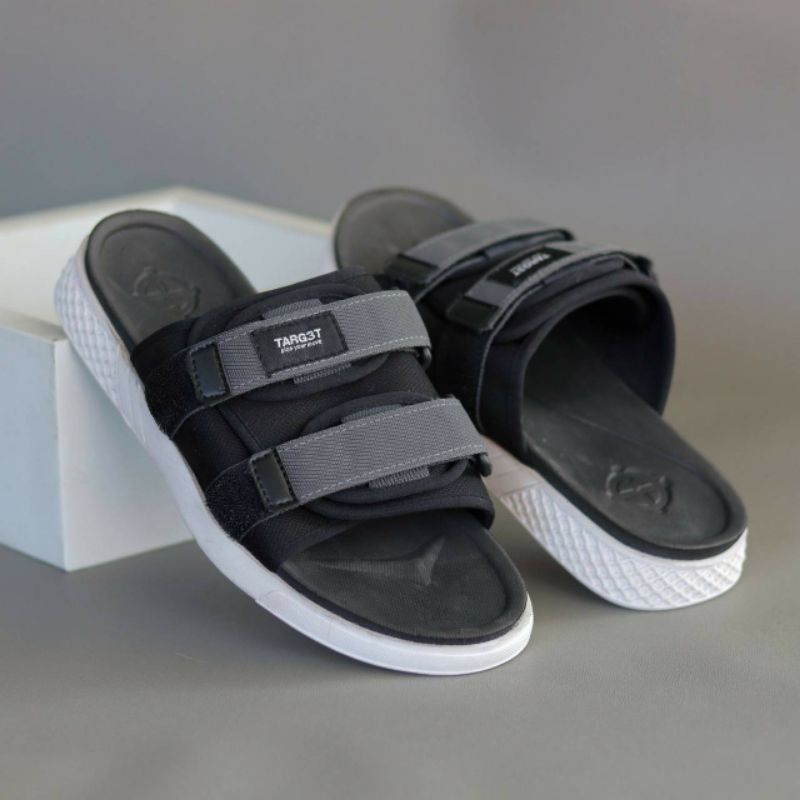 Sandal Slide Pria Kekinian Sendal Santai Traveling Terbaru Sndal Main Keren Murah Original Distro