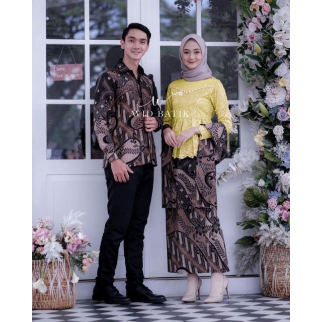 Batik Couple Kebaya  Tunangan Lebaran Wisuda Seserahan