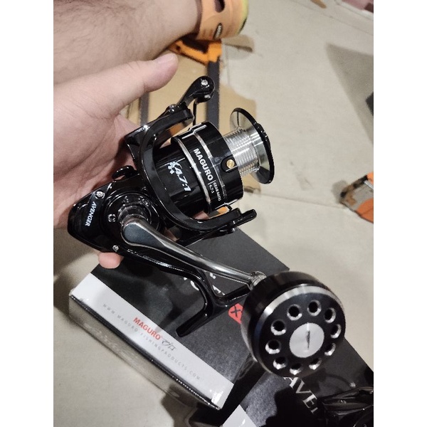 Reel pancing power handel maguro avenger 1000 2000 3000 4000 5000 6000 8000