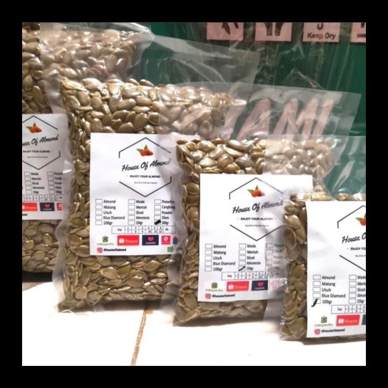 

BEST SELLER! PUMPKIN SEEDS ROASTED (MATANG PANGGANG) 500GR BIJI LABU KUNING KUPAS MURAH