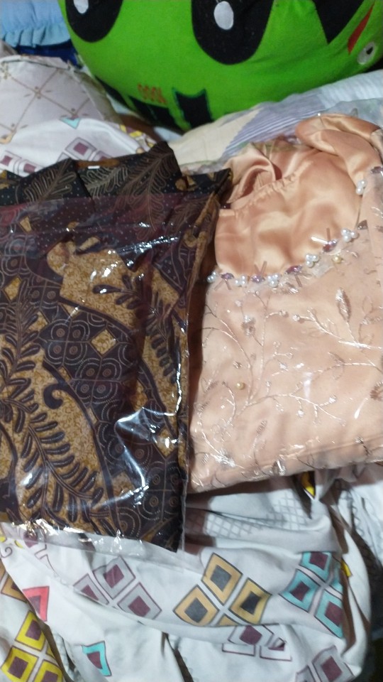 Maura Couple - Sania Ruffle Batik Couple Ori Ndoro Jowi Dnt Garansi Termurah Shopee - Couple Lesti