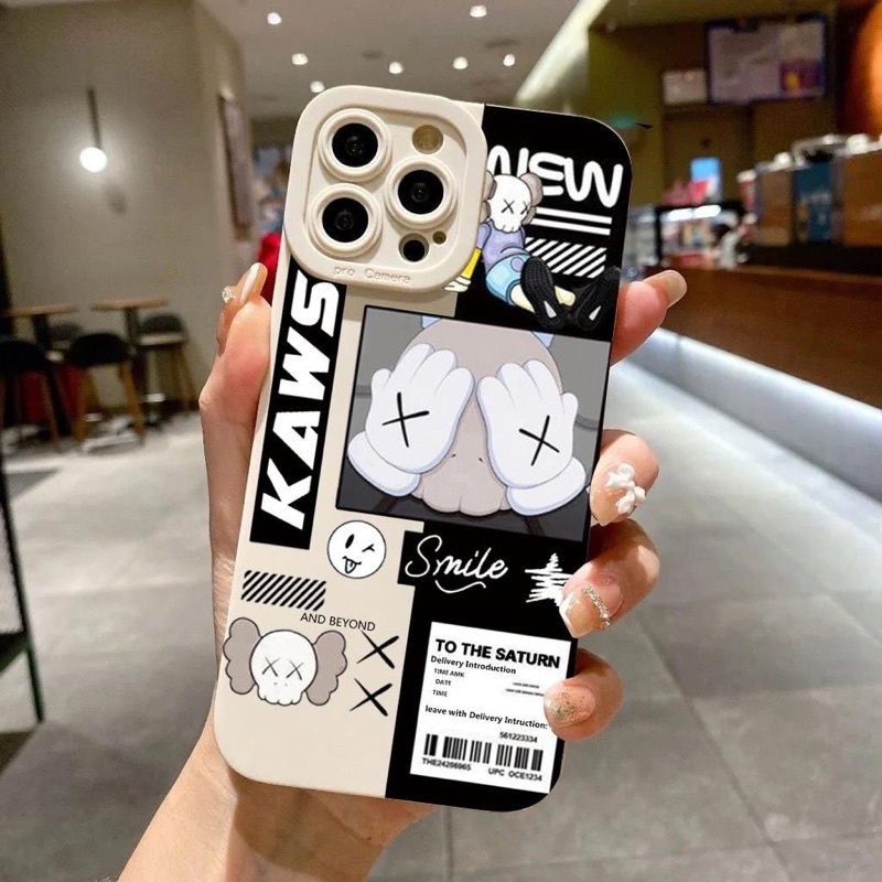 SOFTCASE MOTIF KAWS OPPO A3S A15 A15S A16 A37 NEO 9 A39 A57 A52 A92 A53 A54 4G A71 A5 2020 A9 2020 RENO 4F RENO 5 4G RENO 6 4G F5 F7 A1K F9 A7 A5S A12 - UA