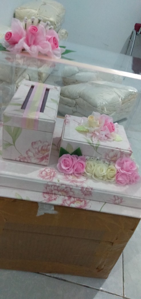 Kotak Uang Dan Perhiasan Lengkap