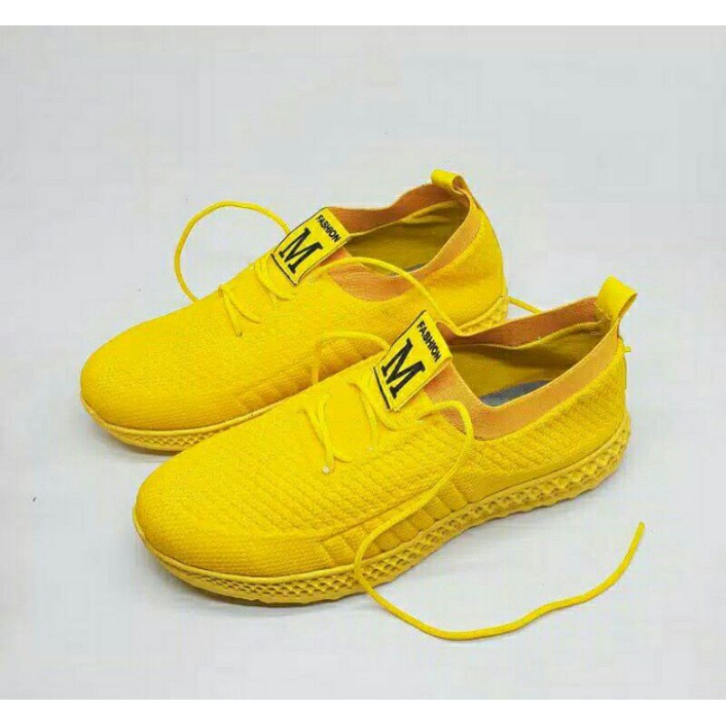 Sepatu kets wanita -sepatu kets slip on wanita