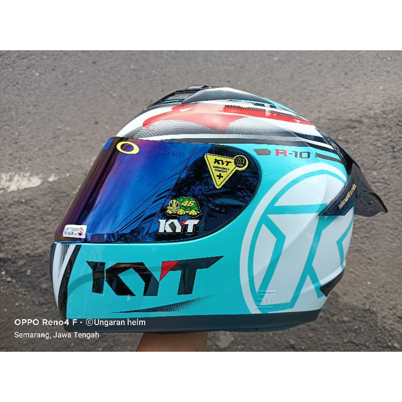 Helm KYT R10 Aquamarine Paket Ganteng Visor Flat Iridium Sticker Spoiler Aqua Kaca Datar (Ongkir Ter